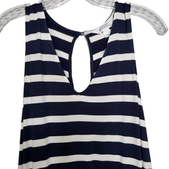 Market & Spruce Toni Keyhole Back Sleeveless Navy White Romper Size Small - Picture 3 of 10